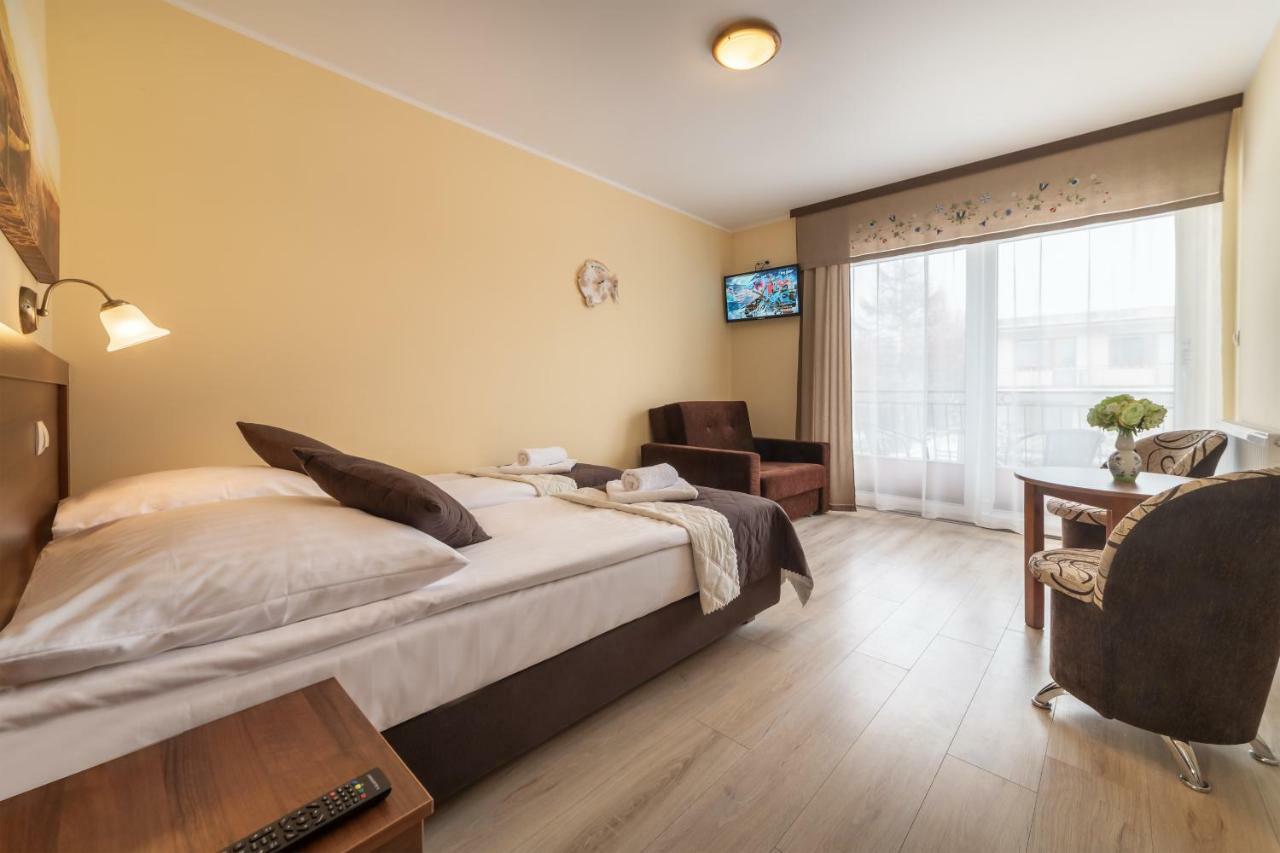 Dom Jastrzebia Z Basenem I Jacuzzi Lejlighed Jastrzębia Góra Eksteriør billede